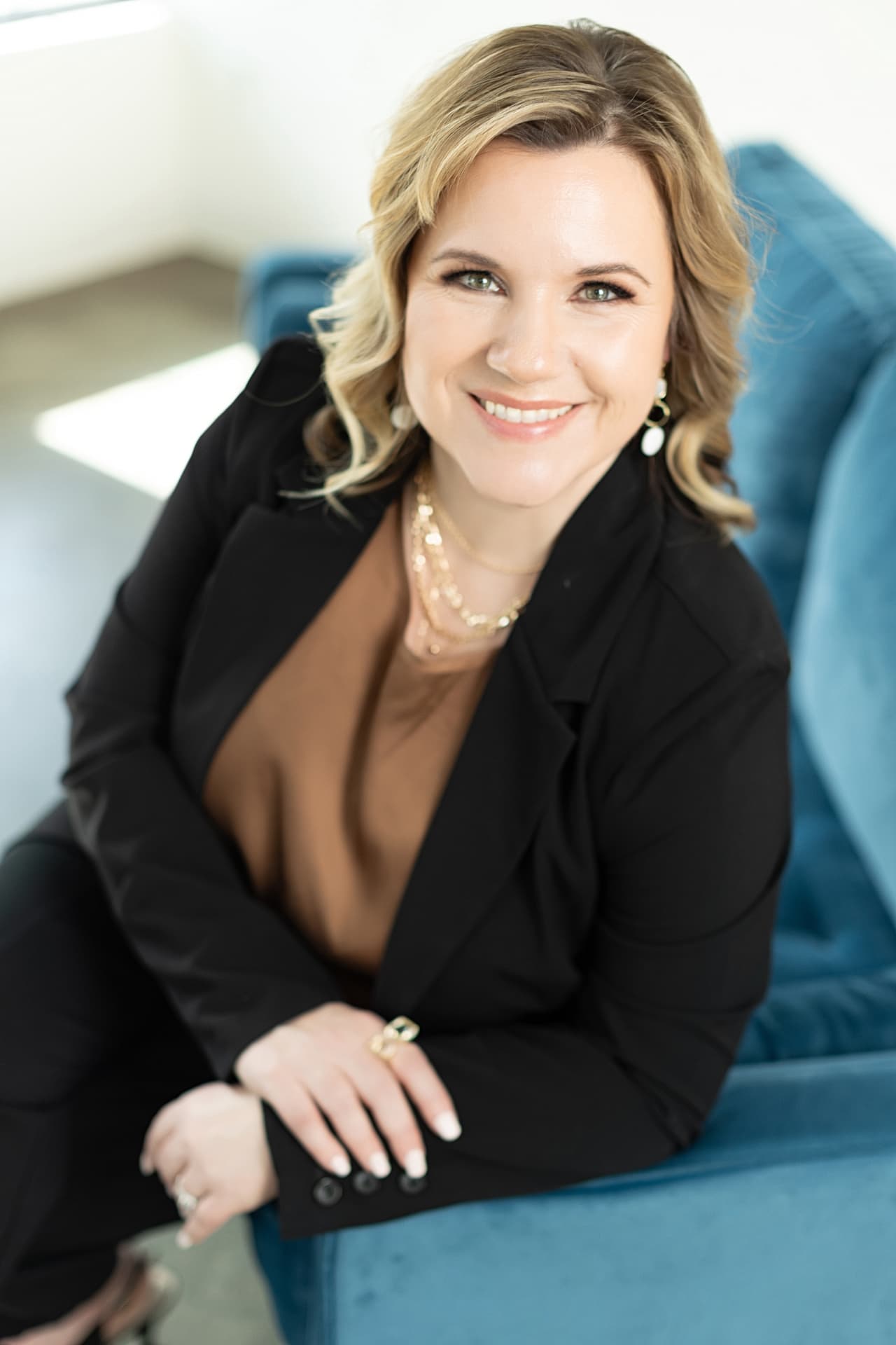 Headshot of Robin Steigmann, CO-LISTING BROKER, EXP REALTY
